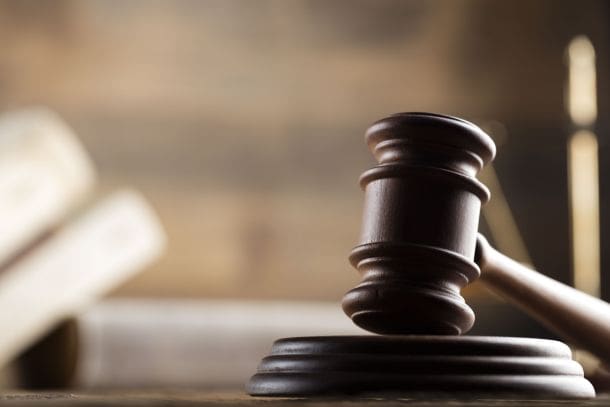 gavel court